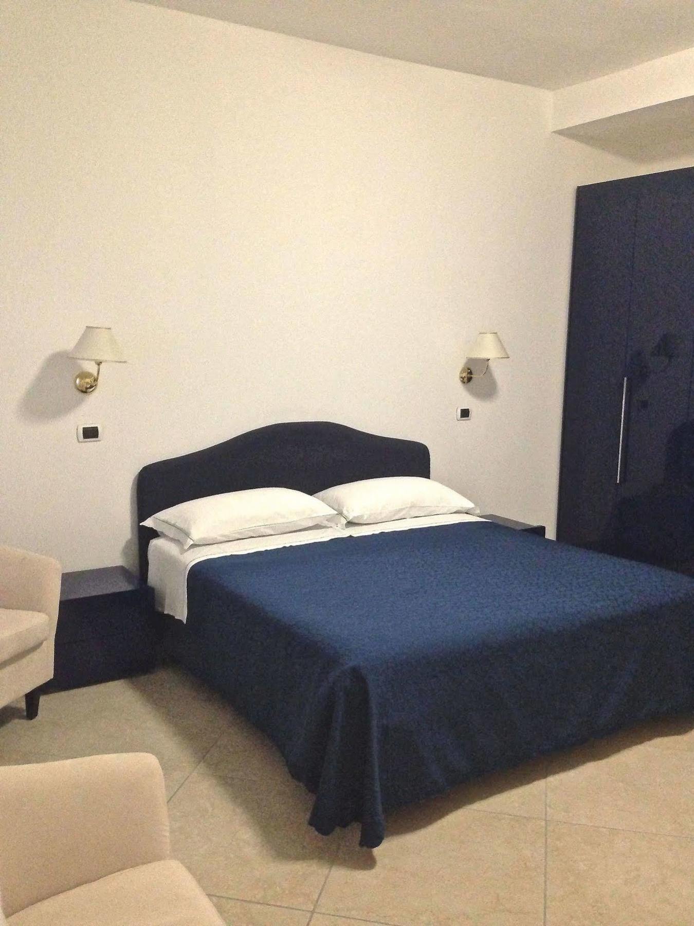 Hotel Carlton Beach Rimini Eksteriør bilde